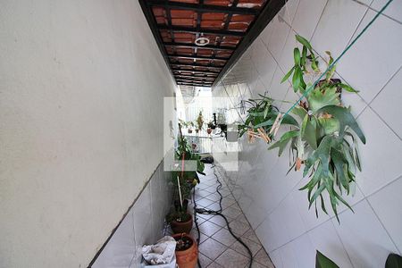 Casa à venda com 175m², 3 quartos e 2 vagasVaranda do Quarto 1