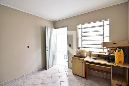 Casa à venda com 175m², 3 quartos e 2 vagasQuarto de Serviço
