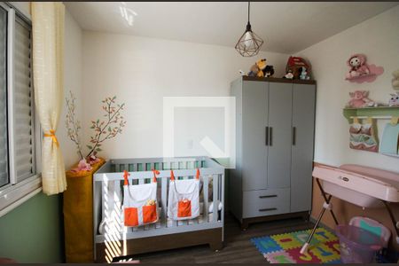 Casa à venda com 200m², 3 quartos e 2 vagas Casa à venda com 200m², 3 quartos e 2 vagasQuarto 2