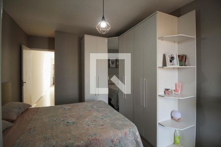 Casa à venda com 200m², 3 quartos e 2 vagas Casa à venda com 200m², 3 quartos e 2 vagasQuarto Suíte