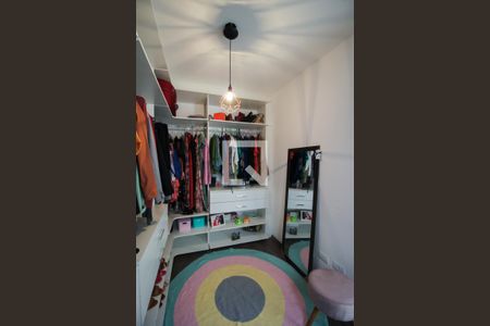 Casa à venda com 200m², 3 quartos e 2 vagas Casa à venda com 200m², 3 quartos e 2 vagasQuarto 3