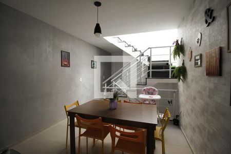 Sala de Jantar de casa à venda com 3 quartos, 200m² em Vila Lúcia, São Paulo