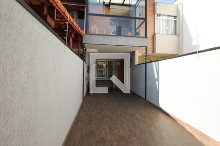 Casa à venda com 200m², 3 quartos e 2 vagas Casa à venda com 200m², 3 quartos e 2 vagasGaragem