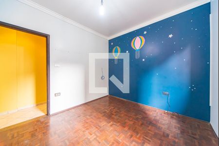 Casa à venda com 229m², 3 quartos e 2 vagasQuarto 2