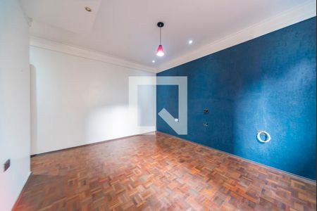 Casa à venda com 229m², 3 quartos e 2 vagasQuarto 3