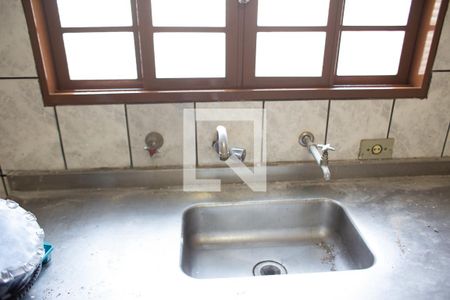 Casa para alugar com 250m², 3 quartos e 2 vagas Casa para alugar com 250m², 3 quartos e 2 vagasCozinha