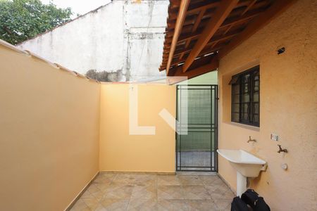 Varanda de casa de condomínio para alugar com 1 quarto, 50m² em Vila Paulicéia, São Paulo