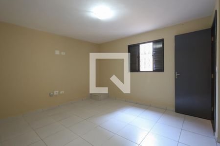 Quarto de casa de condomínio para alugar com 1 quarto, 50m² em Vila Paulicéia, São Paulo