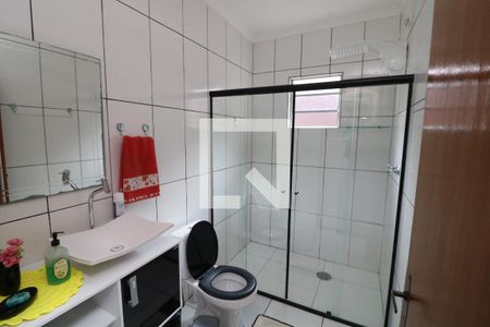 Casa à venda com 103m², 3 quartos e 2 vagasBanheiro