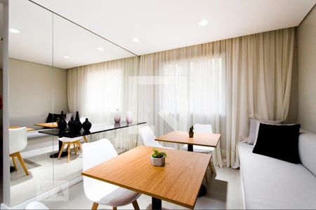 Apartamento à venda com 47m², 2 quartos e sem vagaÁrea comum - Salão de festas