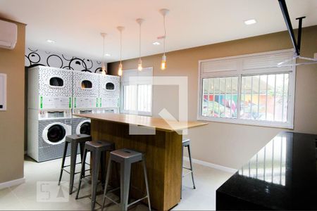 Apartamento à venda com 47m², 2 quartos e sem vagaÁrea comum - Lavanderia