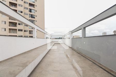 Apartamento à venda com 38m², 2 quartos e 1 vagaCondomínio - Churrasqueira 