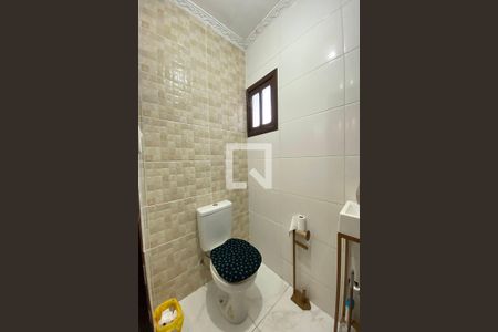 Casa à venda com 429m², 3 quartos e 2 vagasBanheiro de Serviço