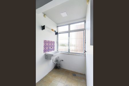 Área de serviço de apartamento para alugar com 1 quarto, 52m² em Jardim do Salso, Porto Alegre