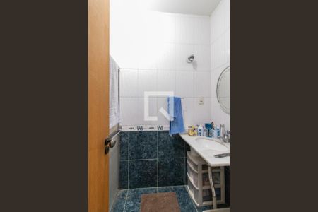 Casa para alugar com 250m², 3 quartos e 3 vagas Casa para alugar com 250m², 3 quartos e 3 vagasBanheiro da Suíte 2