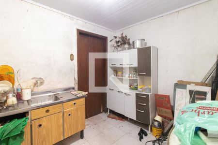 Casa para alugar com 250m², 3 quartos e 3 vagas Casa para alugar com 250m², 3 quartos e 3 vagasCozinha - casa fundos