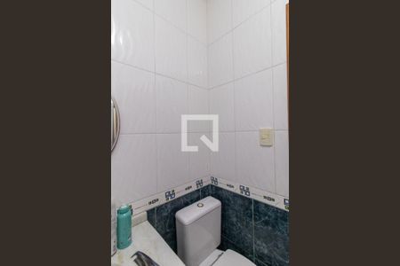 Casa para alugar com 250m², 3 quartos e 3 vagas Casa para alugar com 250m², 3 quartos e 3 vagasBanheiro da Suíte 2