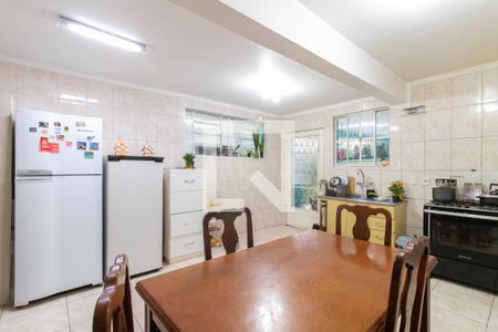 Casa para alugar com 250m², 3 quartos e 3 vagas Casa para alugar com 250m², 3 quartos e 3 vagasCozinha