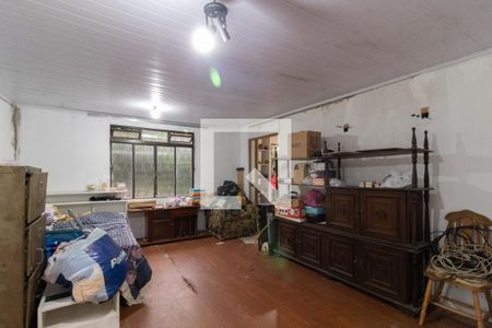 Casa para alugar com 250m², 3 quartos e 3 vagas Casa para alugar com 250m², 3 quartos e 3 vagasQuarto - casa fundos