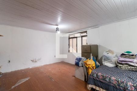 Casa para alugar com 250m², 3 quartos e 3 vagas Casa para alugar com 250m², 3 quartos e 3 vagasQuarto - casa fundos