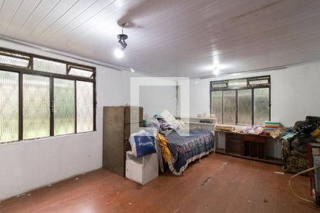 Casa para alugar com 250m², 3 quartos e 3 vagas Casa para alugar com 250m², 3 quartos e 3 vagasQuarto - casa fundos