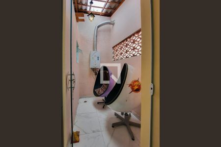 Casa à venda com 242m², 3 quartos e 3 vagasSuíte 2