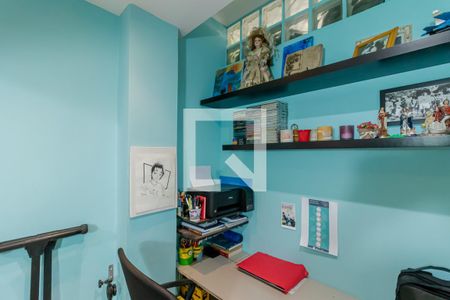 Apartamento à venda com 60m², 2 quartos e sem vaga Apartamento à venda com 60m², 2 quartos e sem vagaEscritório