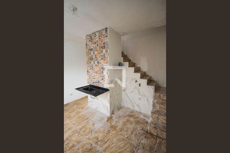 Casa para alugar com 42m², 1 quarto e sem vaga Casa para alugar com 42m², 1 quarto e sem vagaSala/Cozinha