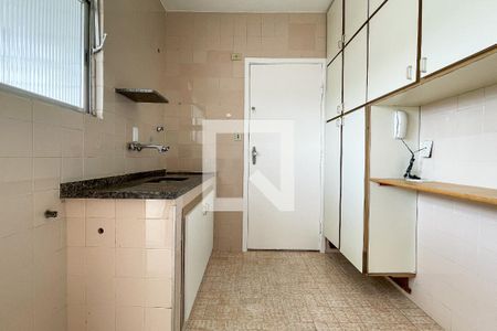 Apartamento para alugar com 75m², 3 quartos e sem vagaCozinha