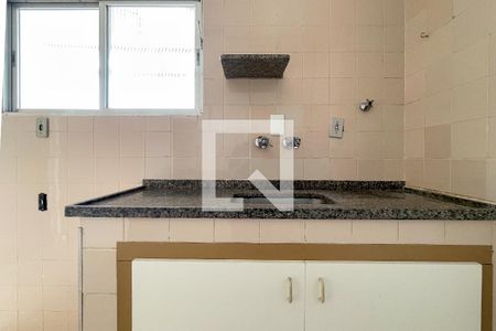 Apartamento para alugar com 75m², 3 quartos e sem vagaCozinha