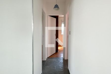 Corredor de apartamento para alugar com 3 quartos, 75m² em Jardim Vera Cruz, São Paulo