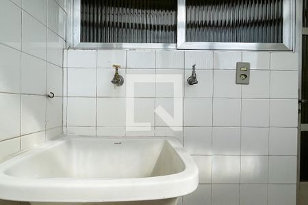 Apartamento para alugar com 75m², 3 quartos e sem vagaÁrea de serviço