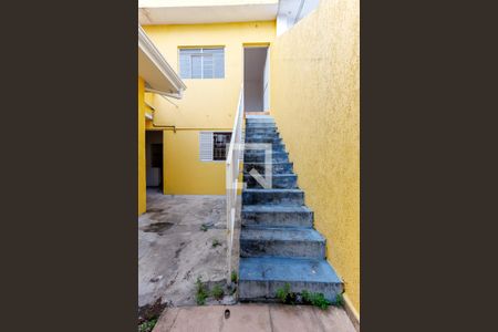 Casa à venda com 200m², 3 quartos e 1 vagaEscada Edícula