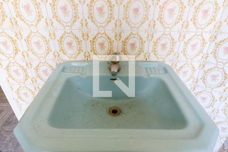 Casa à venda com 200m², 3 quartos e 1 vagaBanheiro