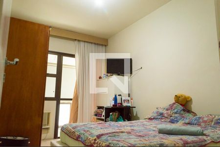 Apartamento à venda com 300m², 4 quartos e 4 vagasQuarto 4