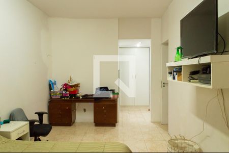 Apartamento à venda com 300m², 4 quartos e 4 vagasQuarto 3 - Suíte