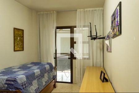 Apartamento à venda com 300m², 4 quartos e 4 vagasQuarto 2