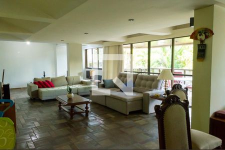 Apartamento à venda com 300m², 4 quartos e 4 vagasSala