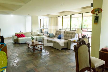 Apartamento à venda com 300m², 4 quartos e 4 vagasSala