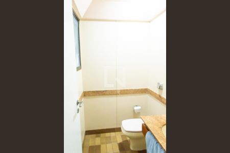 Apartamento à venda com 300m², 4 quartos e 4 vagasLavabo