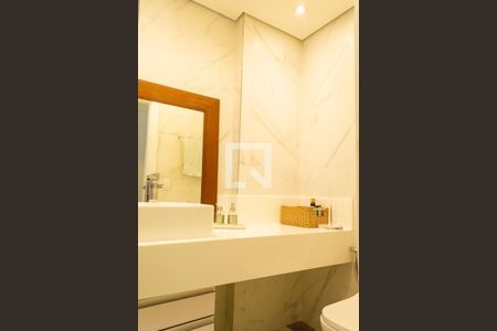 Apartamento à venda com 300m², 4 quartos e 4 vagasBanheiro Social