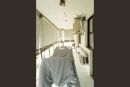 Apartamento à venda com 300m², 4 quartos e 4 vagasVaranda dos quartos