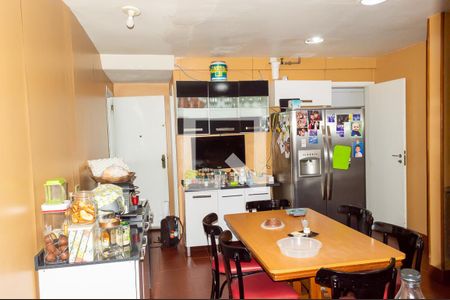 Apartamento à venda com 300m², 4 quartos e 4 vagasCozinha