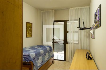 Apartamento à venda com 300m², 4 quartos e 4 vagasQuarto 2