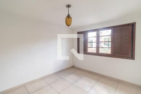 Casa à venda com 162m², 3 quartos e 2 vagasSuíte