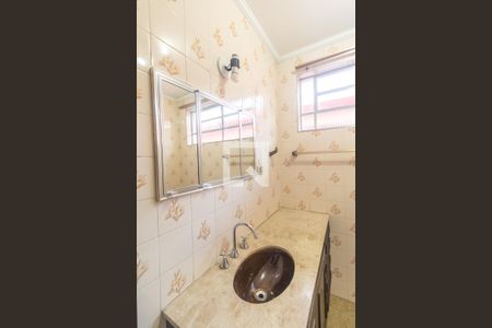 Casa à venda com 162m², 3 quartos e 2 vagasBanheiro da Suíte