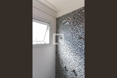 Apartamento à venda com 92m², 2 quartos e 3 vagas Apartamento à venda com 92m², 2 quartos e 3 vagasBanheiro da Suíte