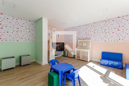 Apartamento à venda com 92m², 2 quartos e 3 vagas Apartamento à venda com 92m², 2 quartos e 3 vagasÁrea Comum - Brinquedoteca
