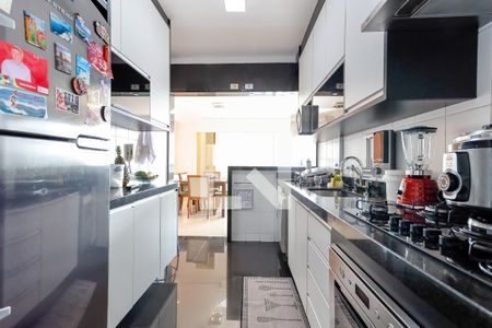 Apartamento à venda com 92m², 2 quartos e 3 vagas Apartamento à venda com 92m², 2 quartos e 3 vagasCozinha