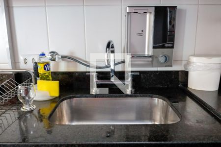 Apartamento à venda com 92m², 2 quartos e 3 vagas Apartamento à venda com 92m², 2 quartos e 3 vagasCozinha